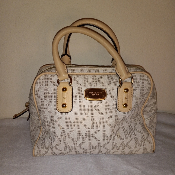 Michael Kors Signature Satchel Mini Boston Bag - Picture 1 of 10